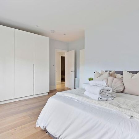 Luxury 3 Bed Flat In Kensington Lejlighed London Eksteriør billede