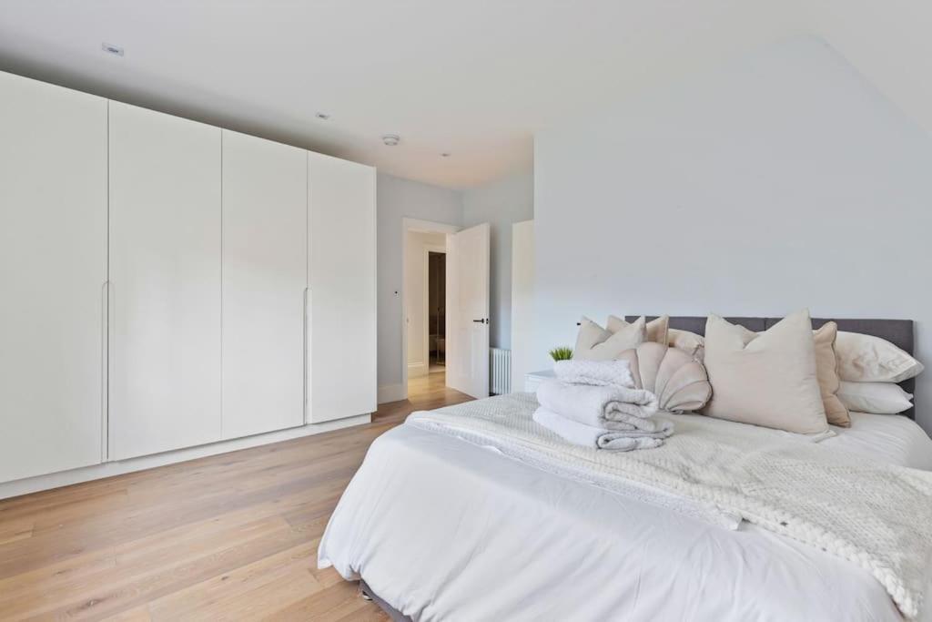 Luxury 3 Bed Flat In Kensington Lejlighed London Eksteriør billede