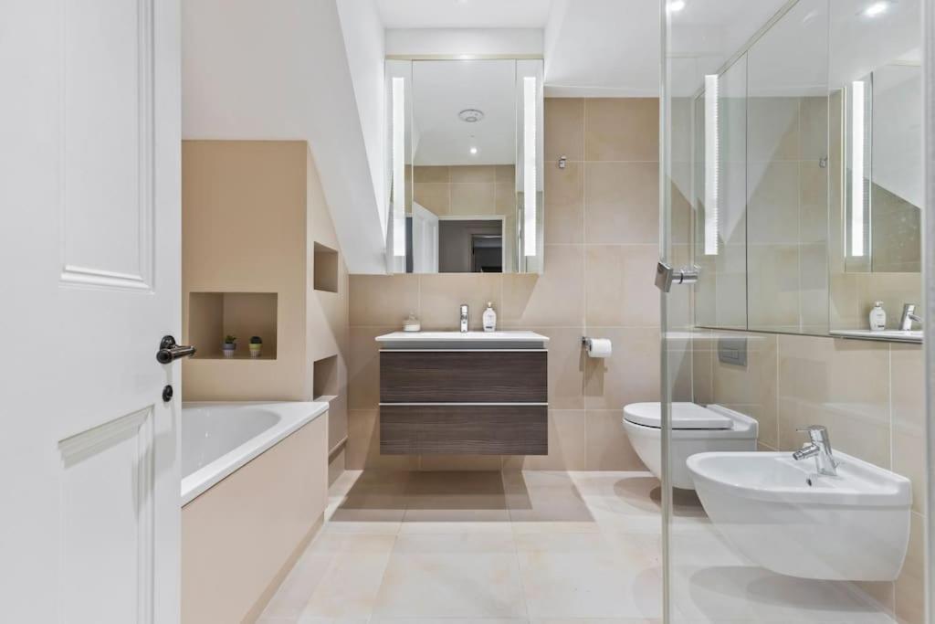 Luxury 3 Bed Flat In Kensington Lejlighed London Eksteriør billede