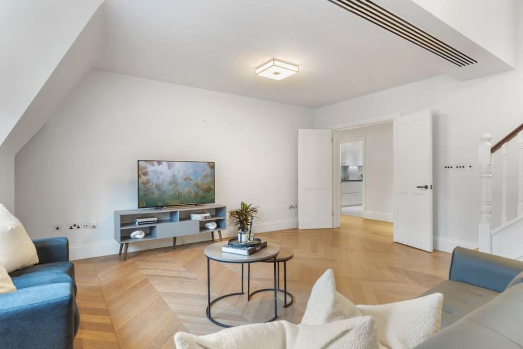 Luxury 3 Bed Flat In Kensington Lejlighed London Eksteriør billede